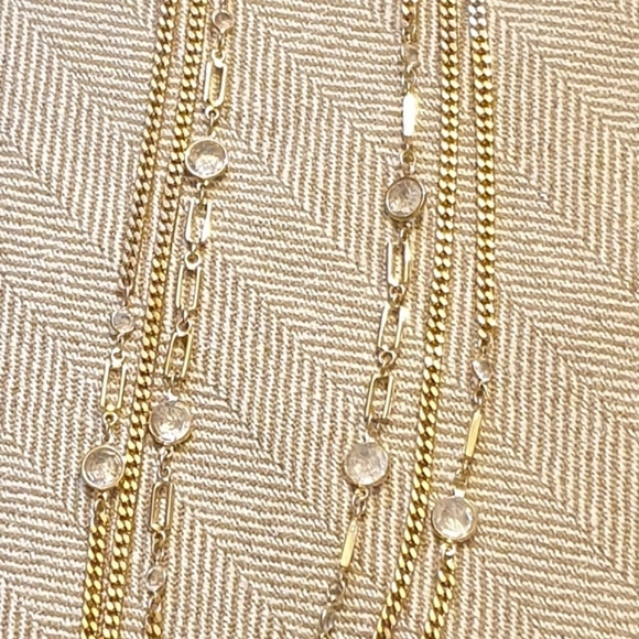 Triple Tier Chains with Clear 'Crystals'. - Picture 7 of 9